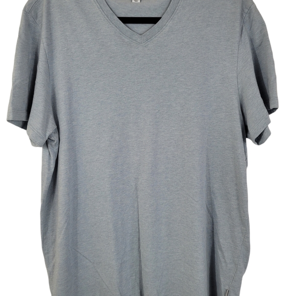 Calvin Klein men v neck t-shirt - Picture 3 of 4